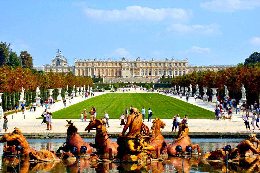 Cung điện Versailles tráng lệ 